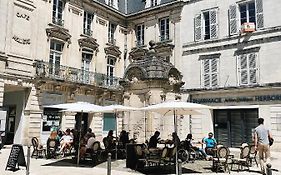 Le Patio De La Rochelle